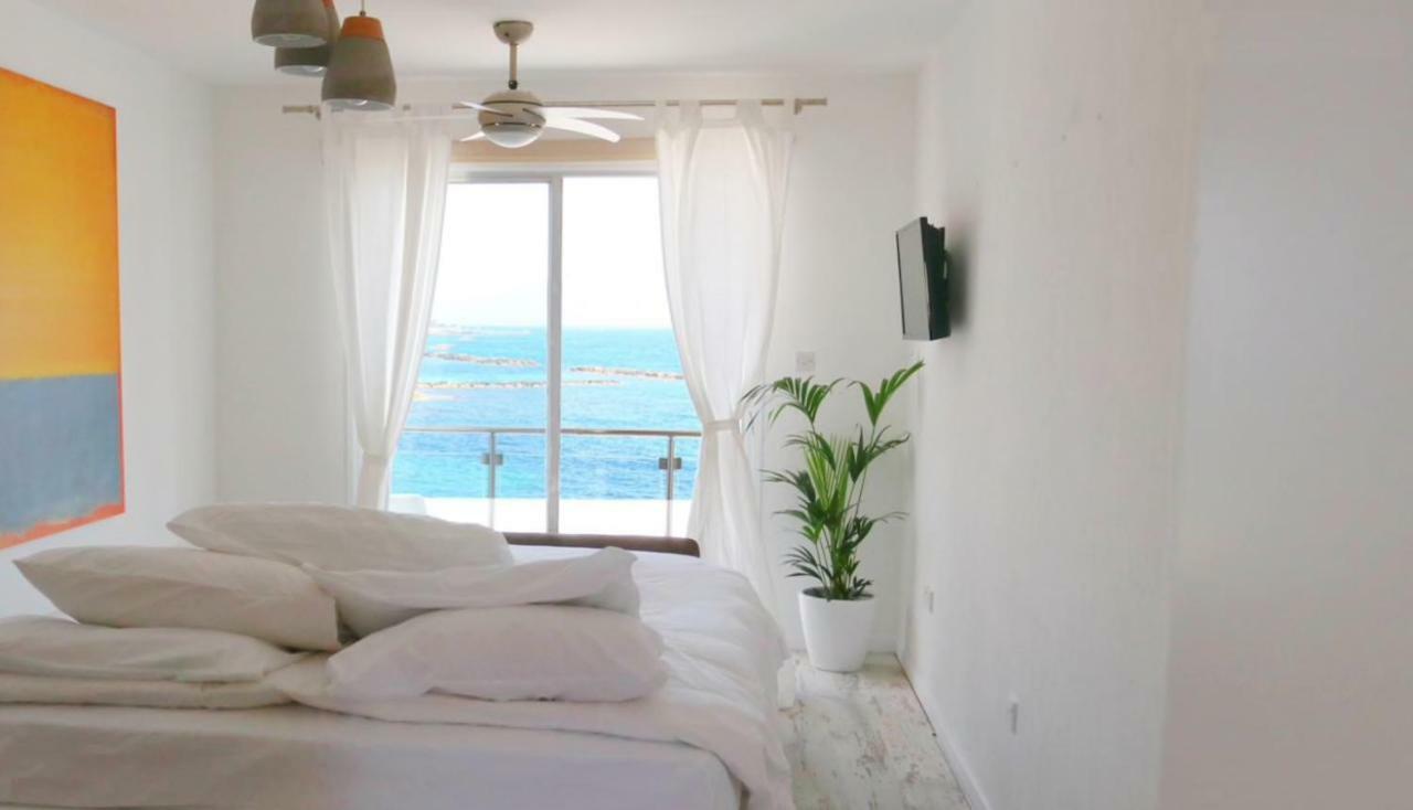 Nomasuites - Sea Studio Paphos ภายนอก รูปภาพ